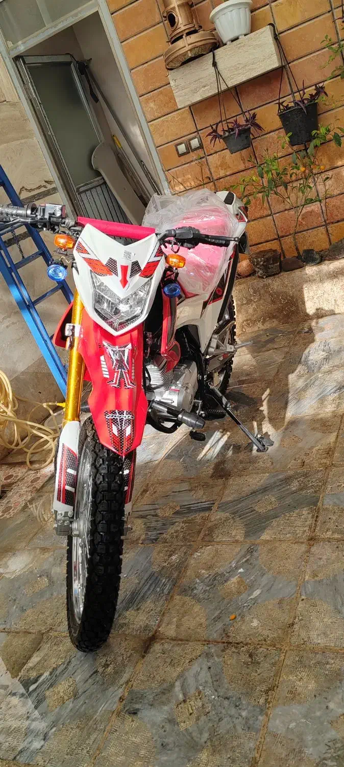 موتور تریل پرواز|موتورسیکلت|نجفآباد, باهنر|دیوار