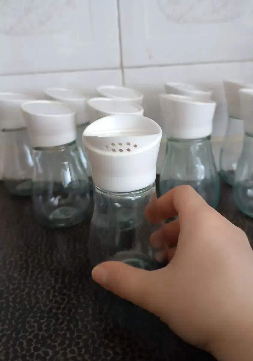 جا ادویه ده عددی|ظروف نگهدارنده، پلاستیکی، یک‌بارمصرف|اصفهان, گلزار|دیوار