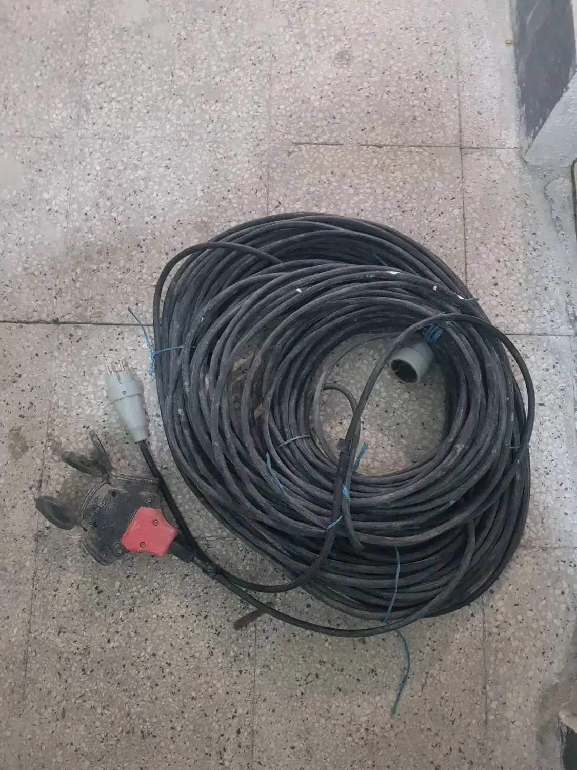 کابل سیم مسی فوری فروش|مصالح و تجهیزات ساختمان|پردیس, فاز ۲|دیوار