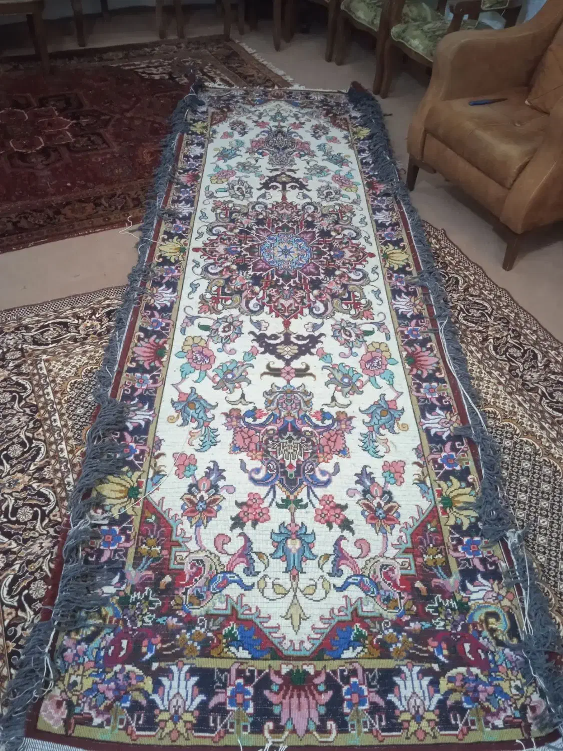 کناره سالاری زیبا|فرش|تبریز, |دیوار