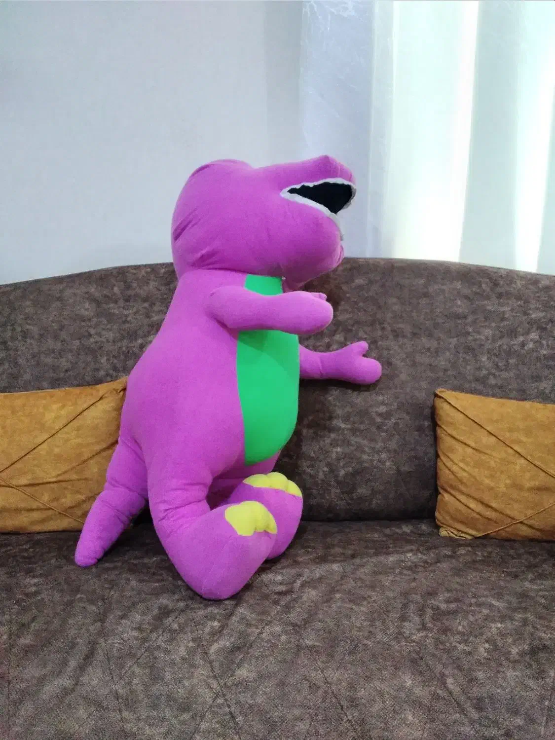 عروسک|اسباب‌بازی بچه|سنندج, |دیوار