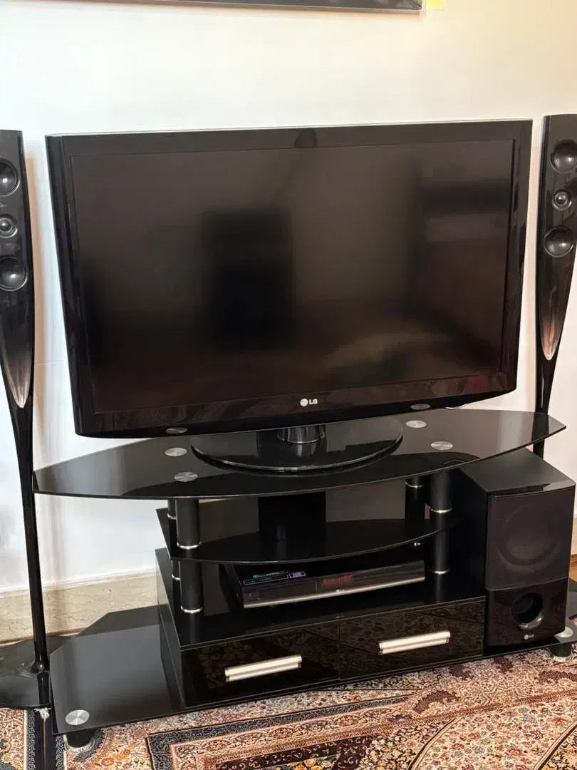 فروش|تلویزیون و پروژکتور|آباده, |دیوار