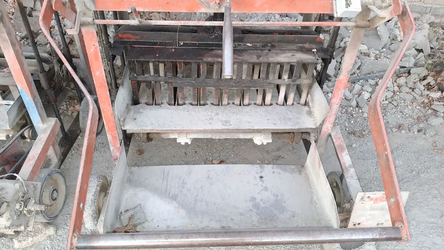 دستگاه بلوک زنی ۵عدد|ماشینآلات صنعتی|کرج, شهرک احمدیه|دیوار