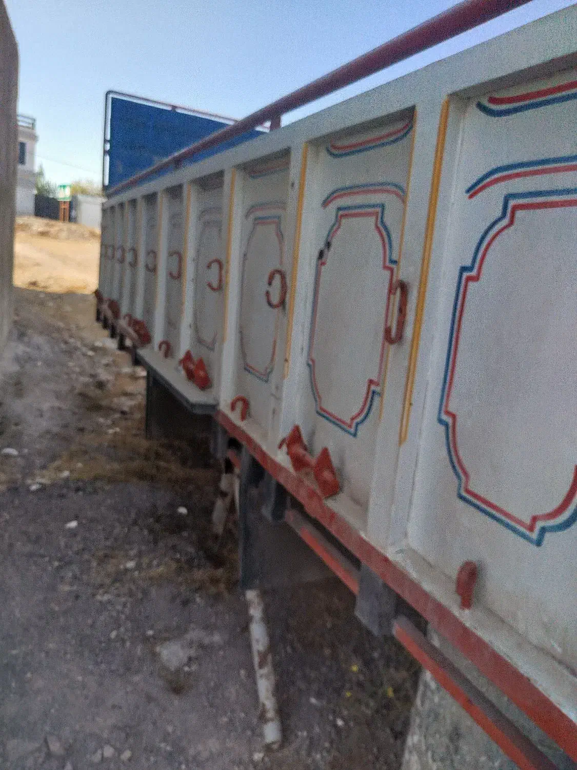 اتاق پشت ایسوزو|قطعات یدکی و لوازم جانبی|کوهین, |دیوار