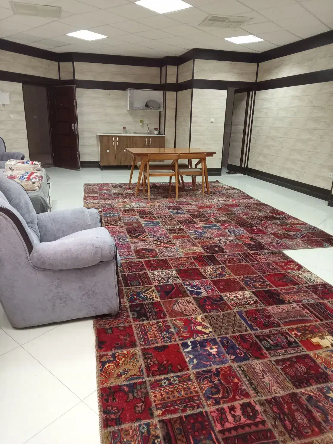 آپارتمان مبله|اجارهٔ کوتاه‌مدت آپارتمان و سوئیت|کرمان, |دیوار