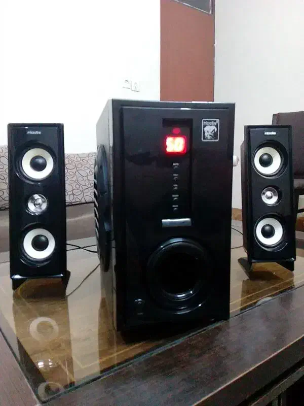 اسپیکرمیکروفایراصل فلشخورمموری AUX|سیستم صوتی خانگی|شیراز, کوی زهرا|دیوار