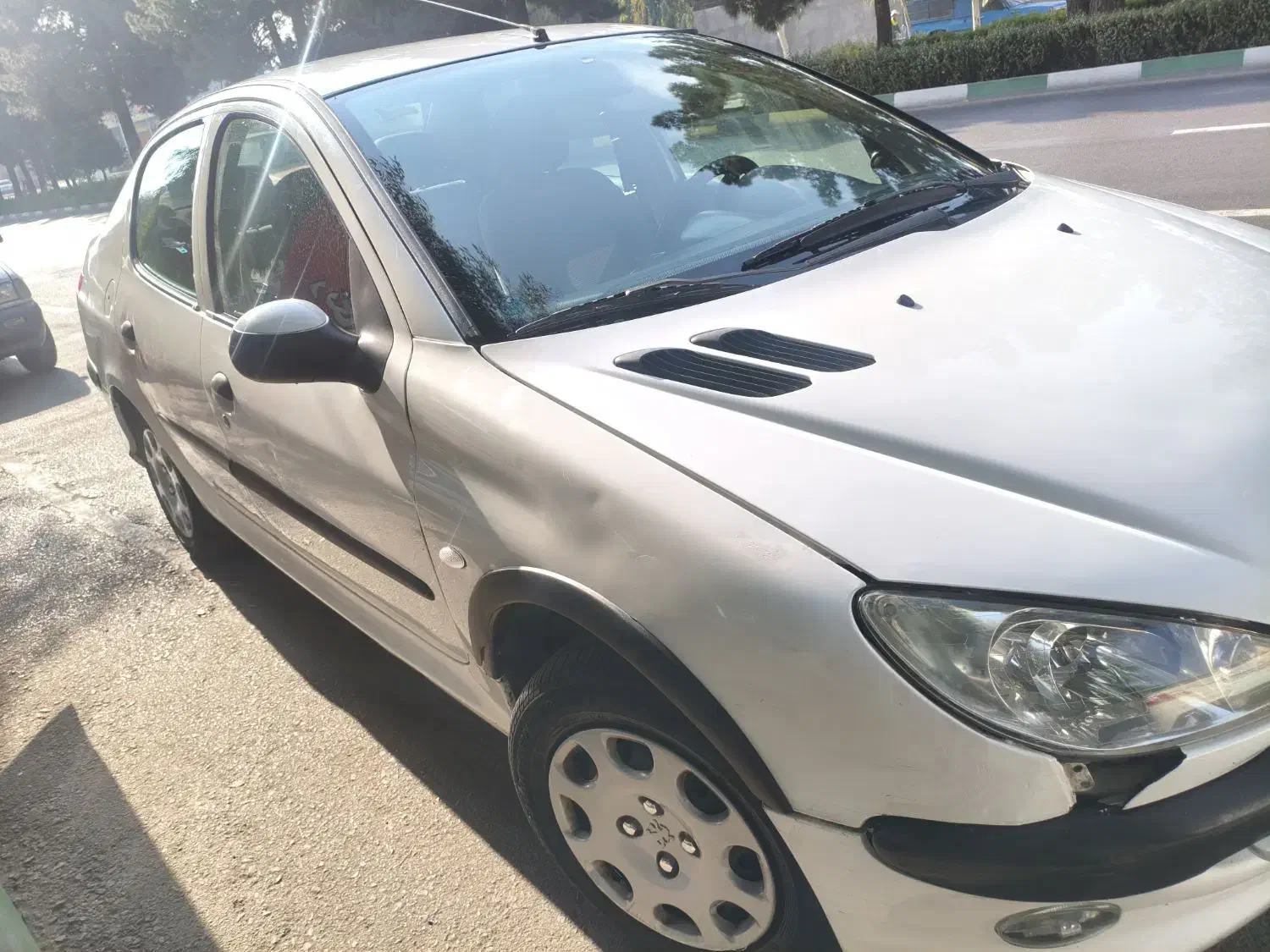 206صندوق دار تیپ پنج V8 SD|خودرو سواری و وانت|قم, سراجه (۱۵ خرداد)|دیوار