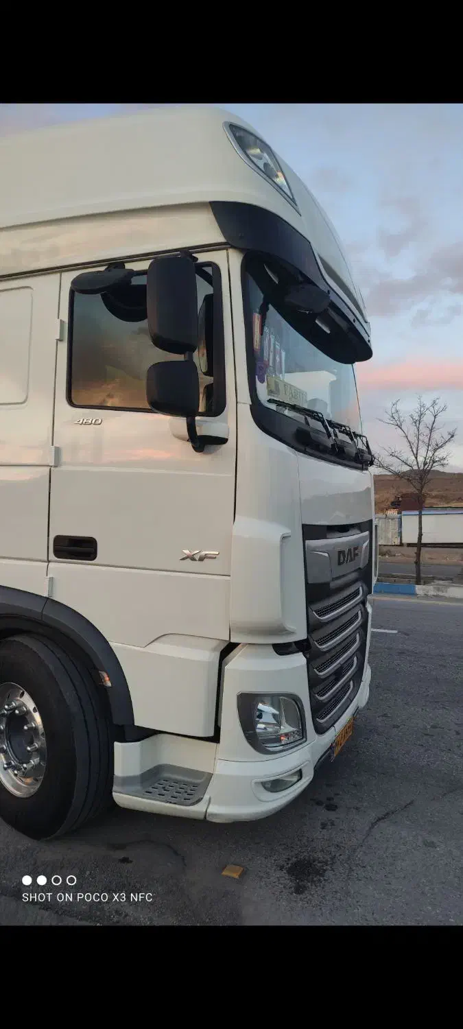 داف|خودرو سنگین|میانه, |دیوار