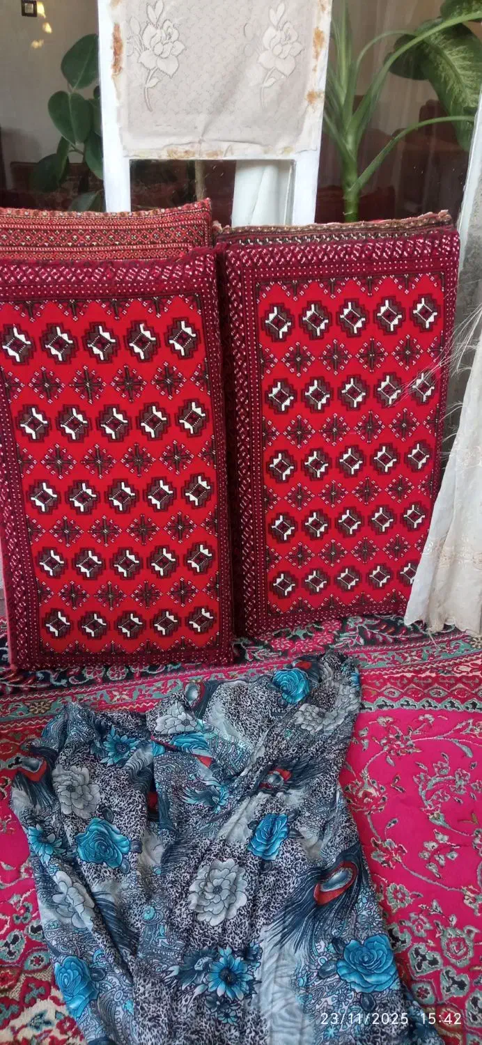 پشتی|پشتی|چناران, |دیوار