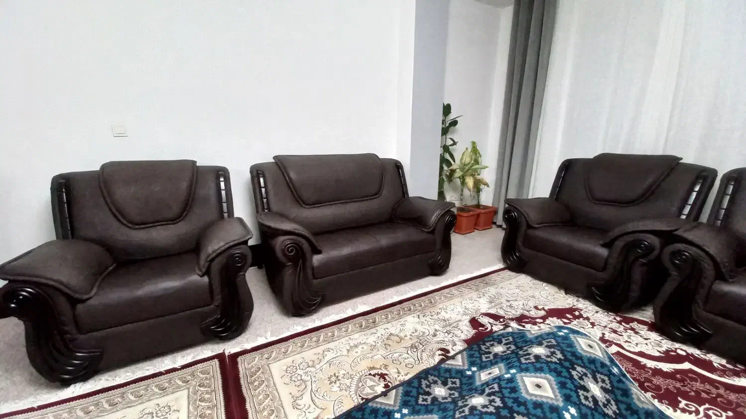 مبل هفت نفره|مبلمان خانگی و میز عسلی|شیراز, شهرک مفتح|دیوار