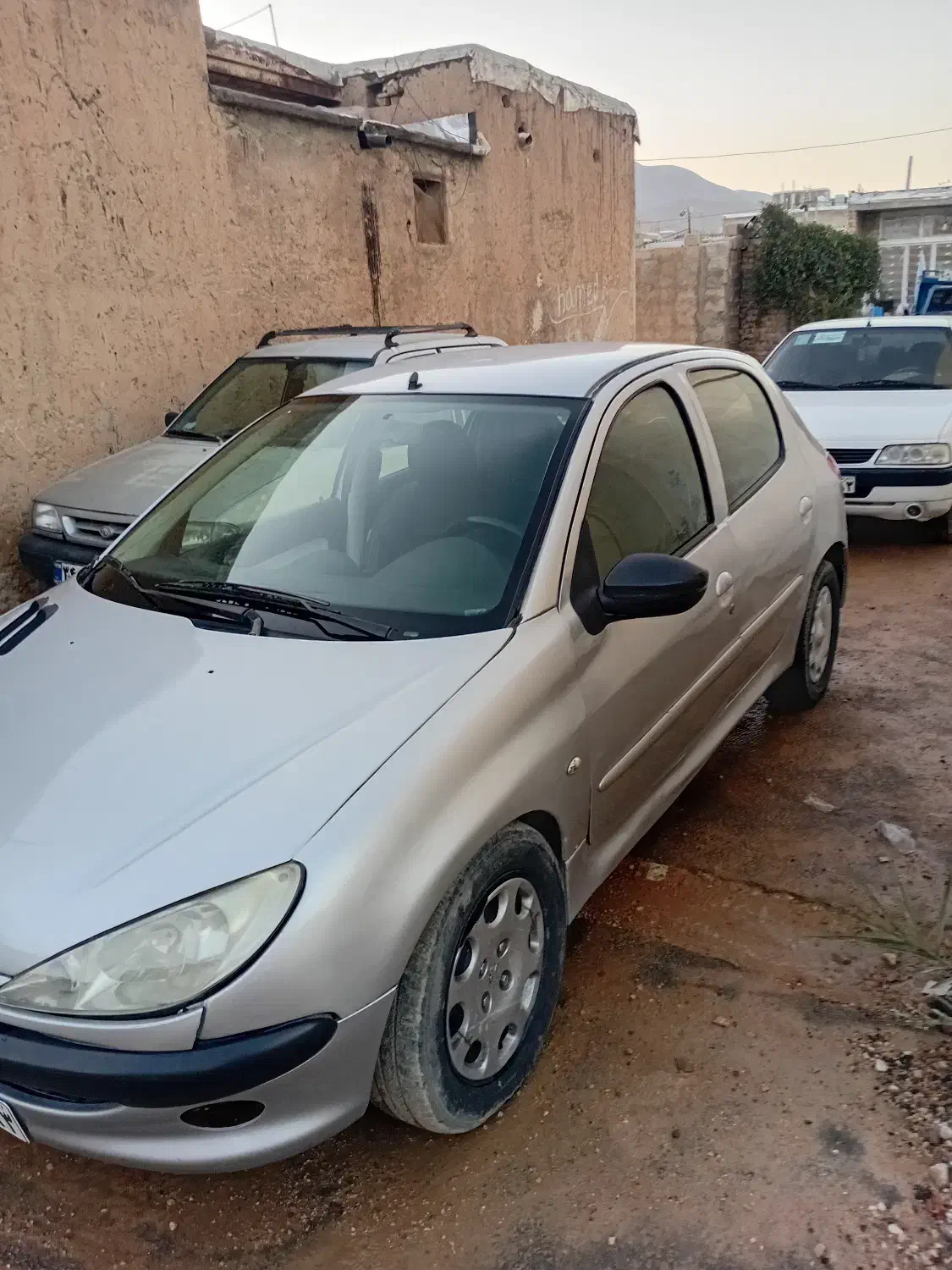 ۲۰۶مدل۸۳|خودرو سواری و وانت|شیراز, شاپورجان|دیوار