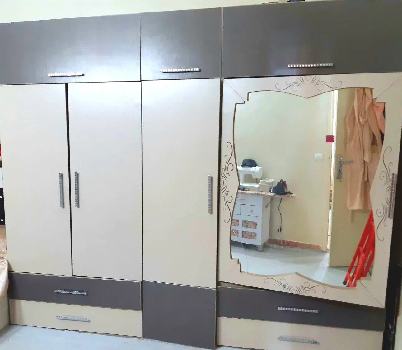 کمد|جاکفشی، کمد، دراور|قرچک, شهرک طلائیه|دیوار