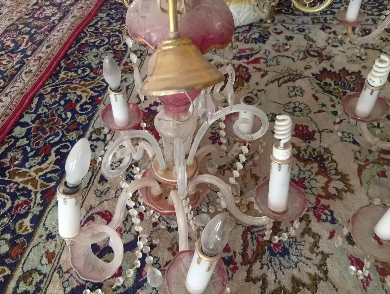 تعدادی لوسترکارکرده تمیز|لوستر و چراغ آویز|همدان, |دیوار