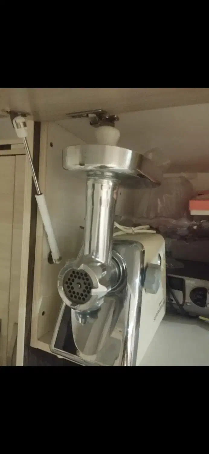 دستگاه چرخ گوشت|خردکن، آسیاب، غذاساز|مشکین‌دشت, |دیوار