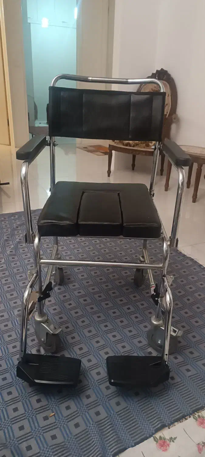 ویلچر حمام و دستشویی نو|آرایشی، بهداشتی، درمانی|تبریز, |دیوار