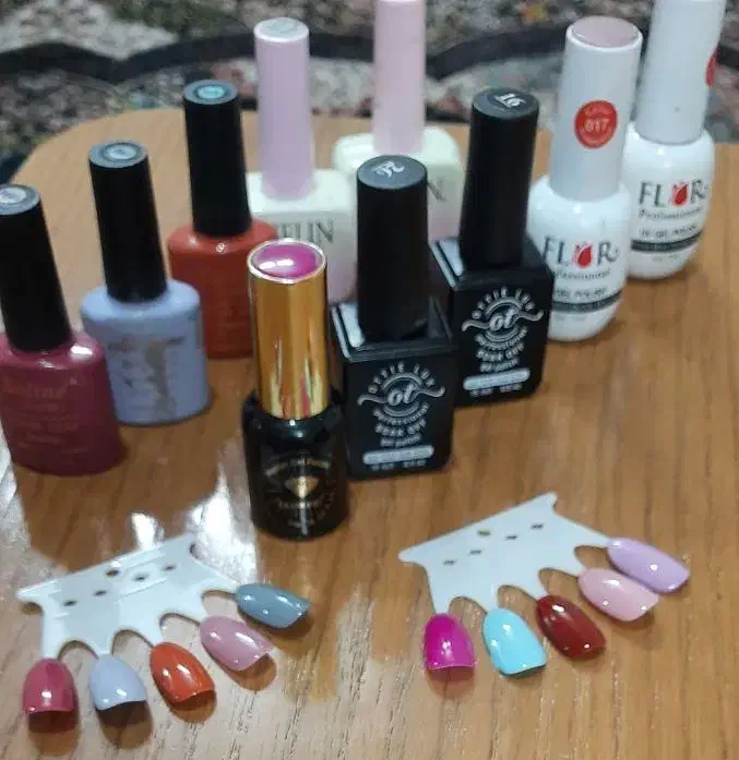 لوازم کامل ناخن|آرایشگاه و سالن‌های زیبایی|نیشابور, شهرک بسیج|دیوار