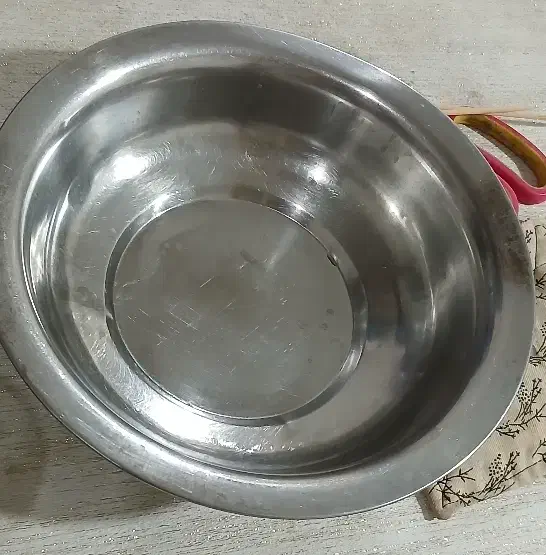 لگن پاسماوری فلفلی|ظروف سرو و پذیرایی|قم, قلعه کامکار|دیوار