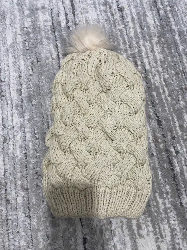 کلاه بافت|لباس|کرمانشاه, |دیوار