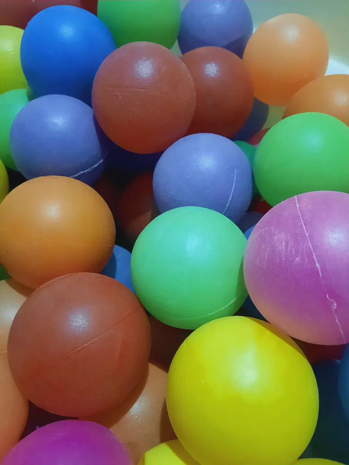 توپ بازی سایز بزرگ|اسباببازی بچه|اصفهان, شهرک کاوه|دیوار