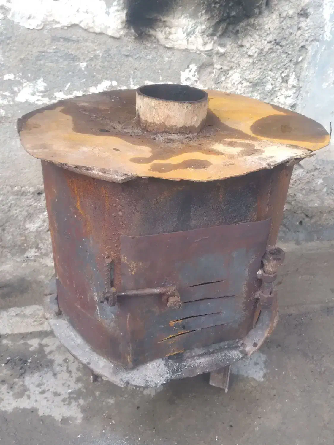 بخاری هیزمی|بخاری، هیتر، شومینه|بیستون, |دیوار