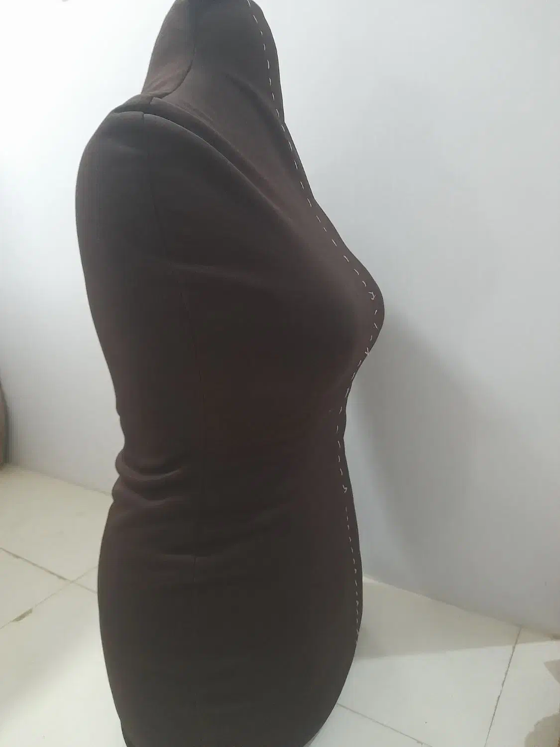 مانکن|لوازم خیاطی و بافتنی|نیشابور, بلوار گلها|دیوار