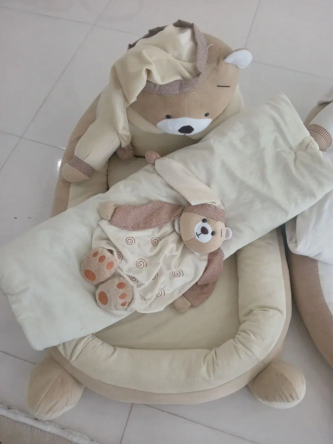 تشک گارد دار عروسکی و قنداق سوئیسی|اسباب و اثاث بچه|مشکیندشت, |دیوار