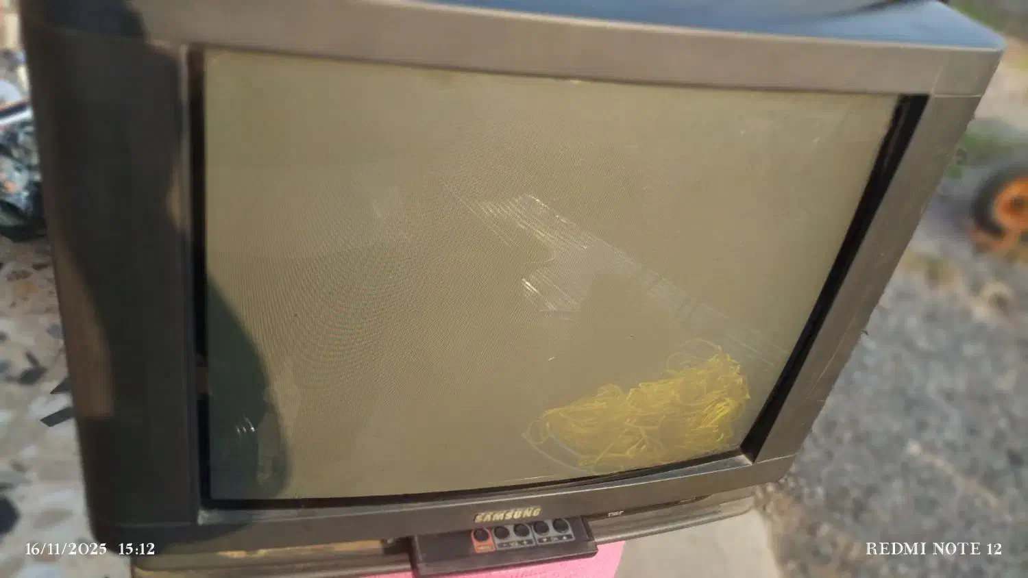 تلویزیون|تلویزیون و پروژکتور|رشت, بازار|دیوار