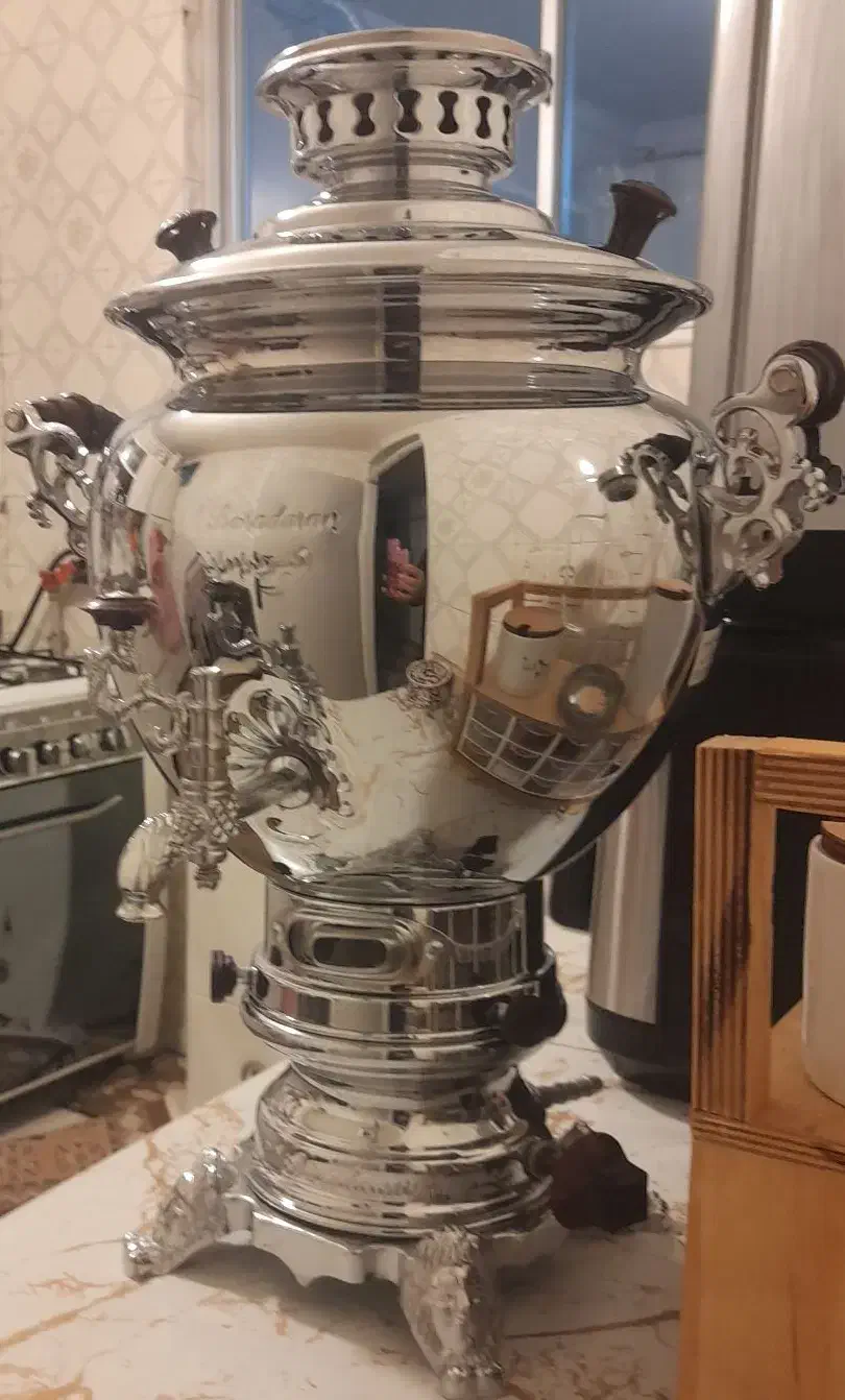 سماور اکبربرادران ۸لیتری نو|سماور، چایساز، قهوهساز|همدان, |دیوار