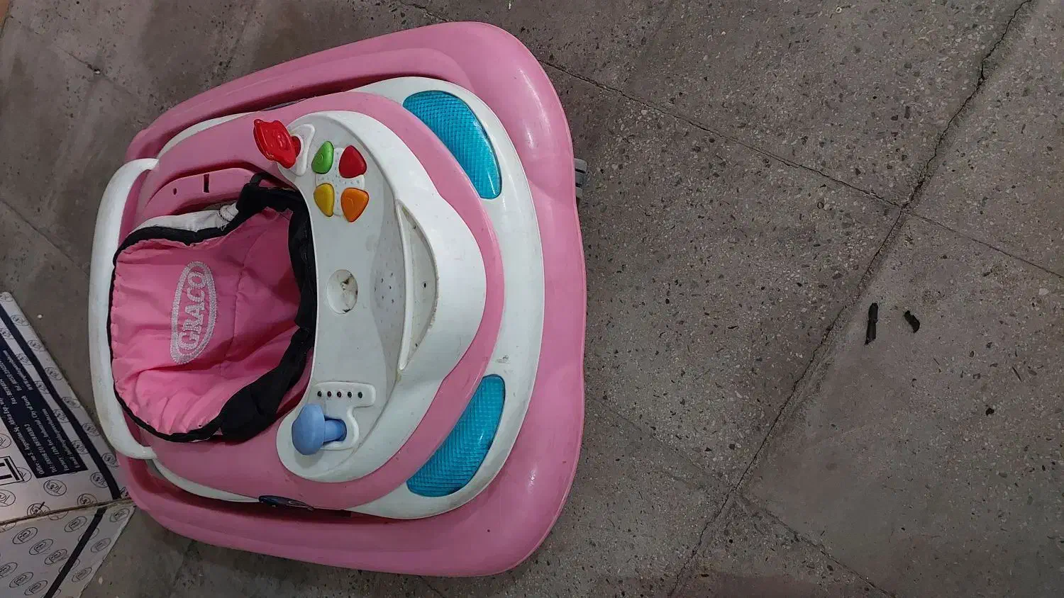 روروئک سالم|کالسکه و لوازم جانبی|قرچک, شهرک طلائیه|دیوار