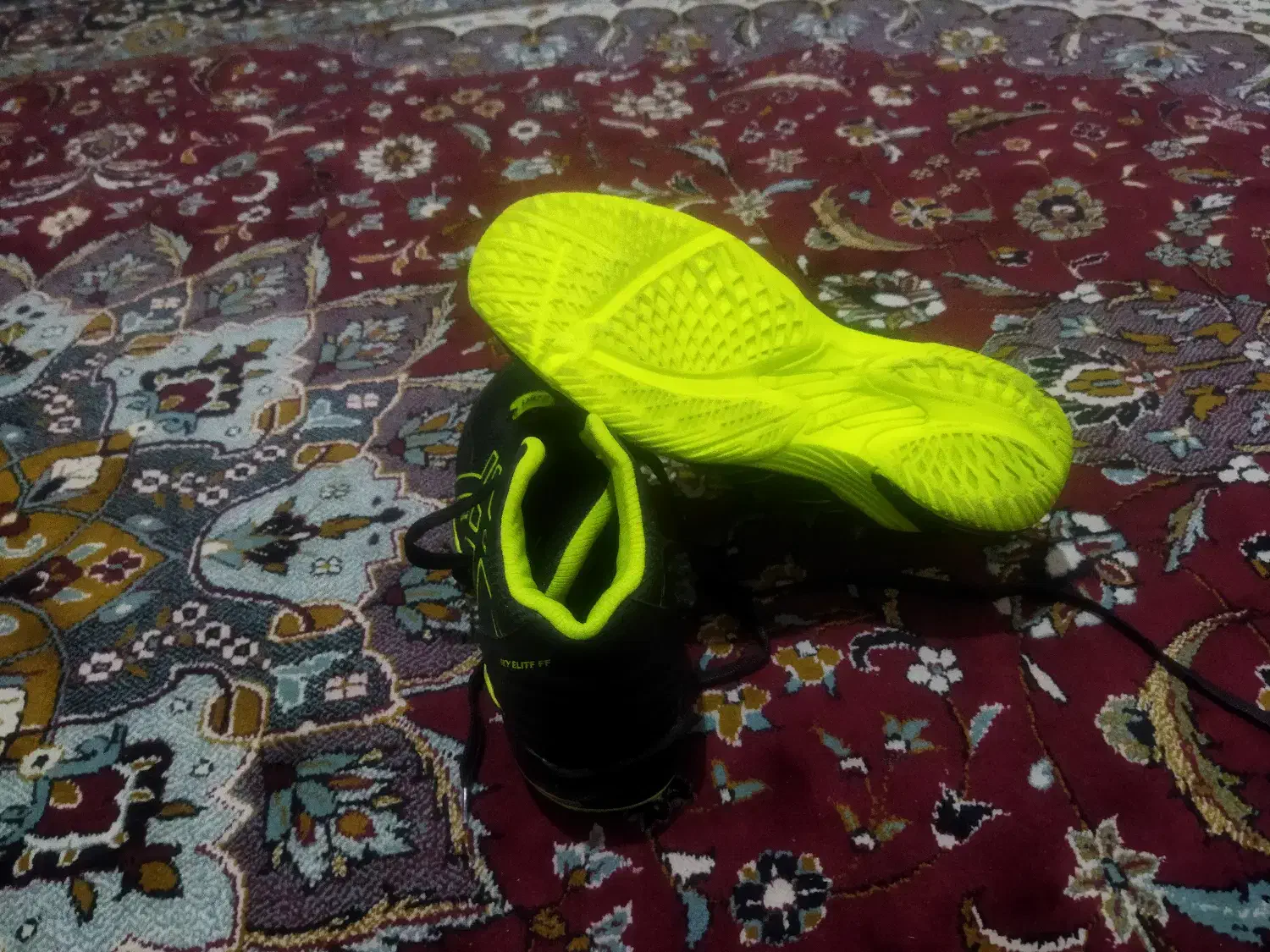 کفش والیبال|کیف، کفش، کمربند|مرودشت, ثبت احوال|دیوار