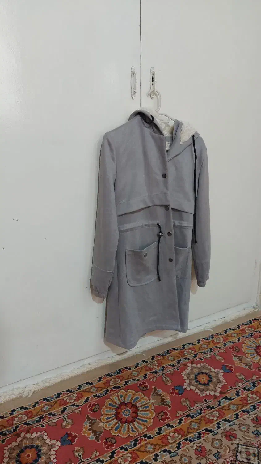 پالتو|لباس|خرمآباد, |دیوار