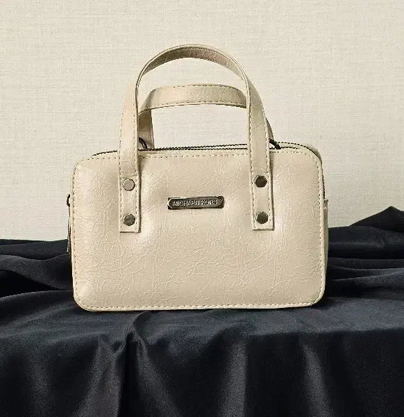 کیف|کیف، کفش، کمربند|بجنورد, |دیوار