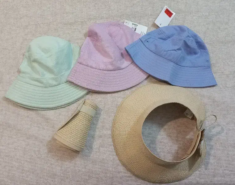 کلاه های وارداتی فروش به صورت عمده و تک|لباس|مشهد, سرافرازان|دیوار