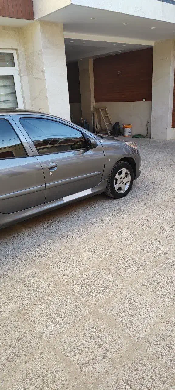 پژو 207 مدل 1401 سقف شیشه ای|خودرو سواری و وانت|یزد, |دیوار