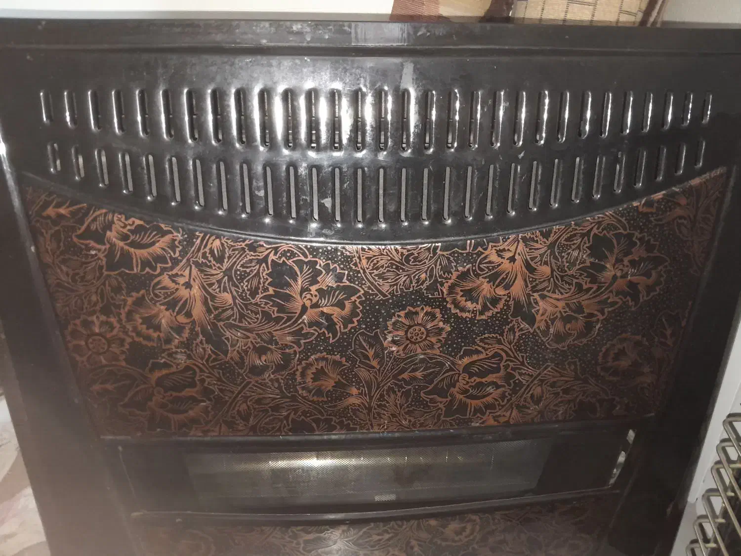 بخاری بزرگ|بخاری، هیتر، شومینه|شاهینشهر, خانه کارگر|دیوار