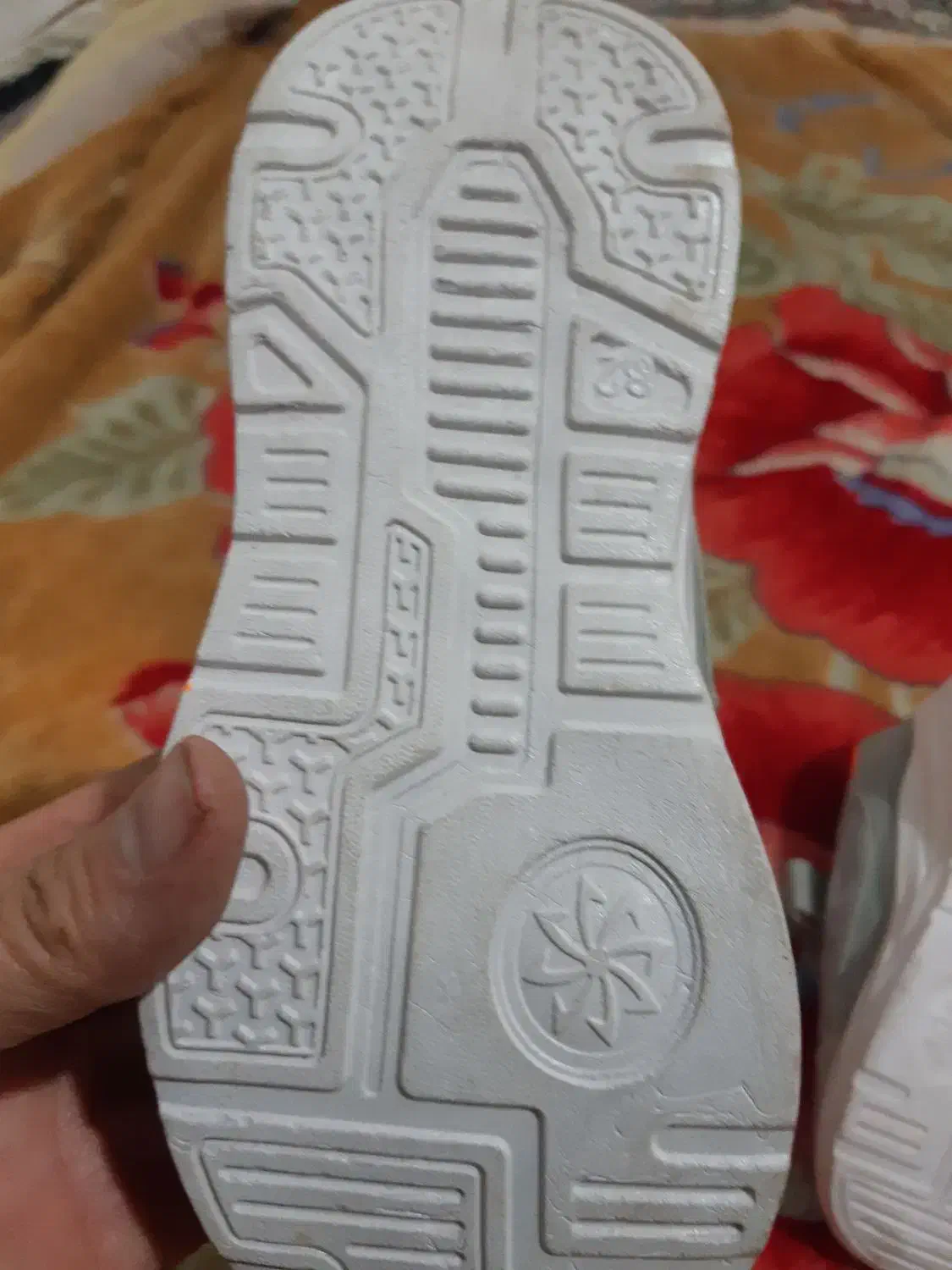 کتونی بچه گونه|کفش و لباس بچه|قرچک, مهدیه|دیوار