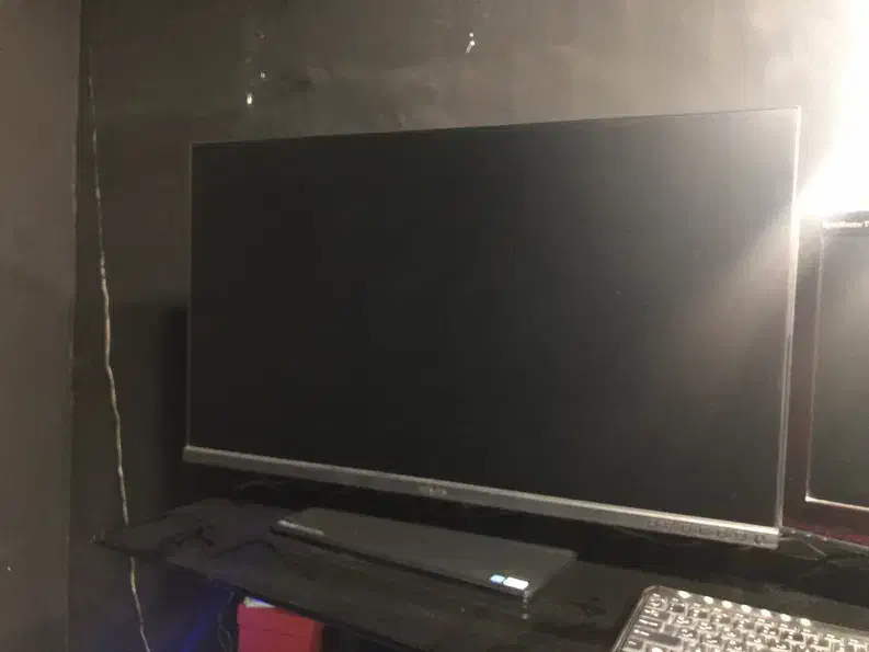 مانیتور ۳۲ اینچ|قطعات و لوازم جانبی رایانه|فردیس, فردیس|دیوار