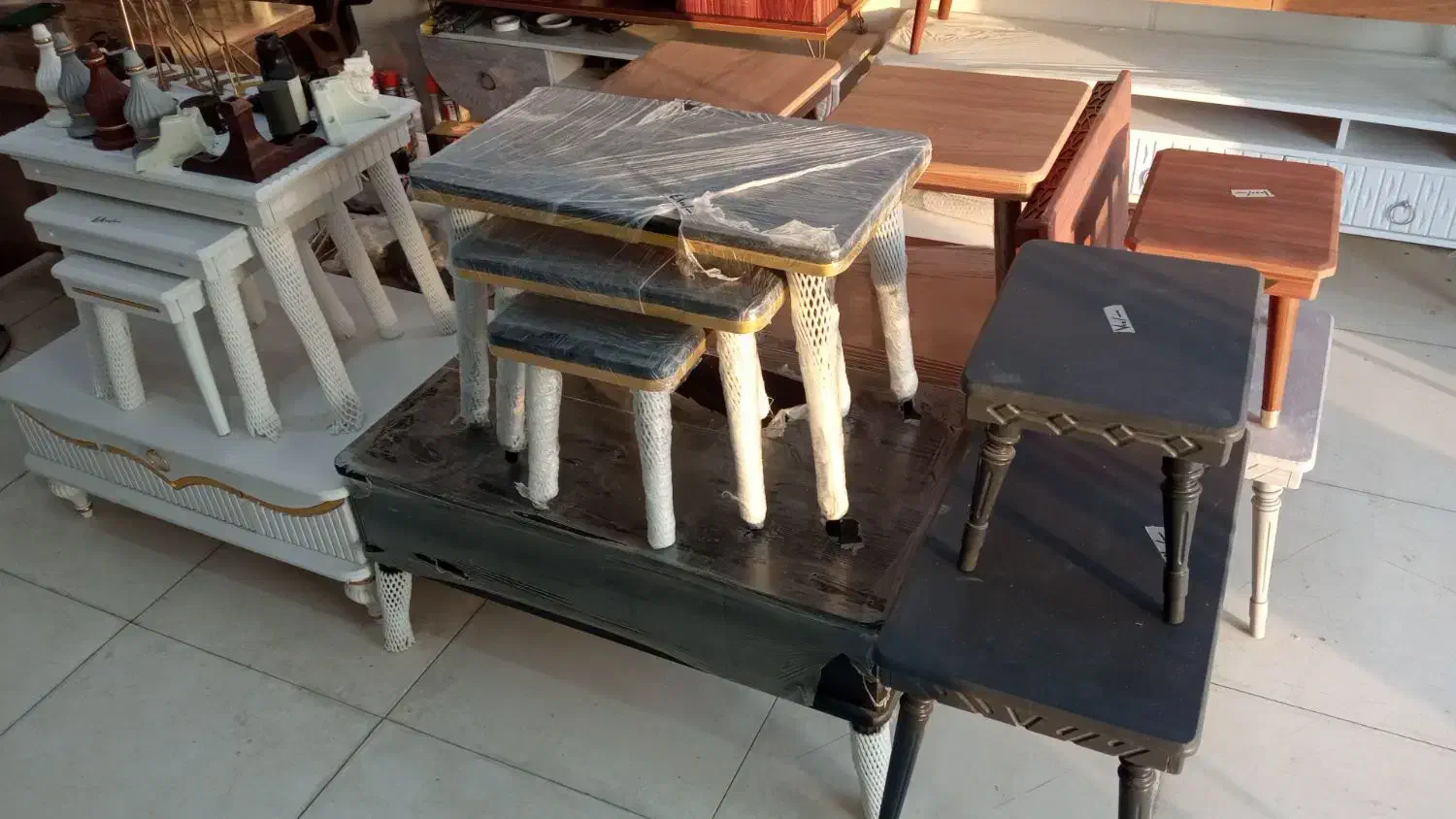 جلو مبلی و میز عسلی|مبلمان خانگی و میز عسلی|شوشتر, |دیوار