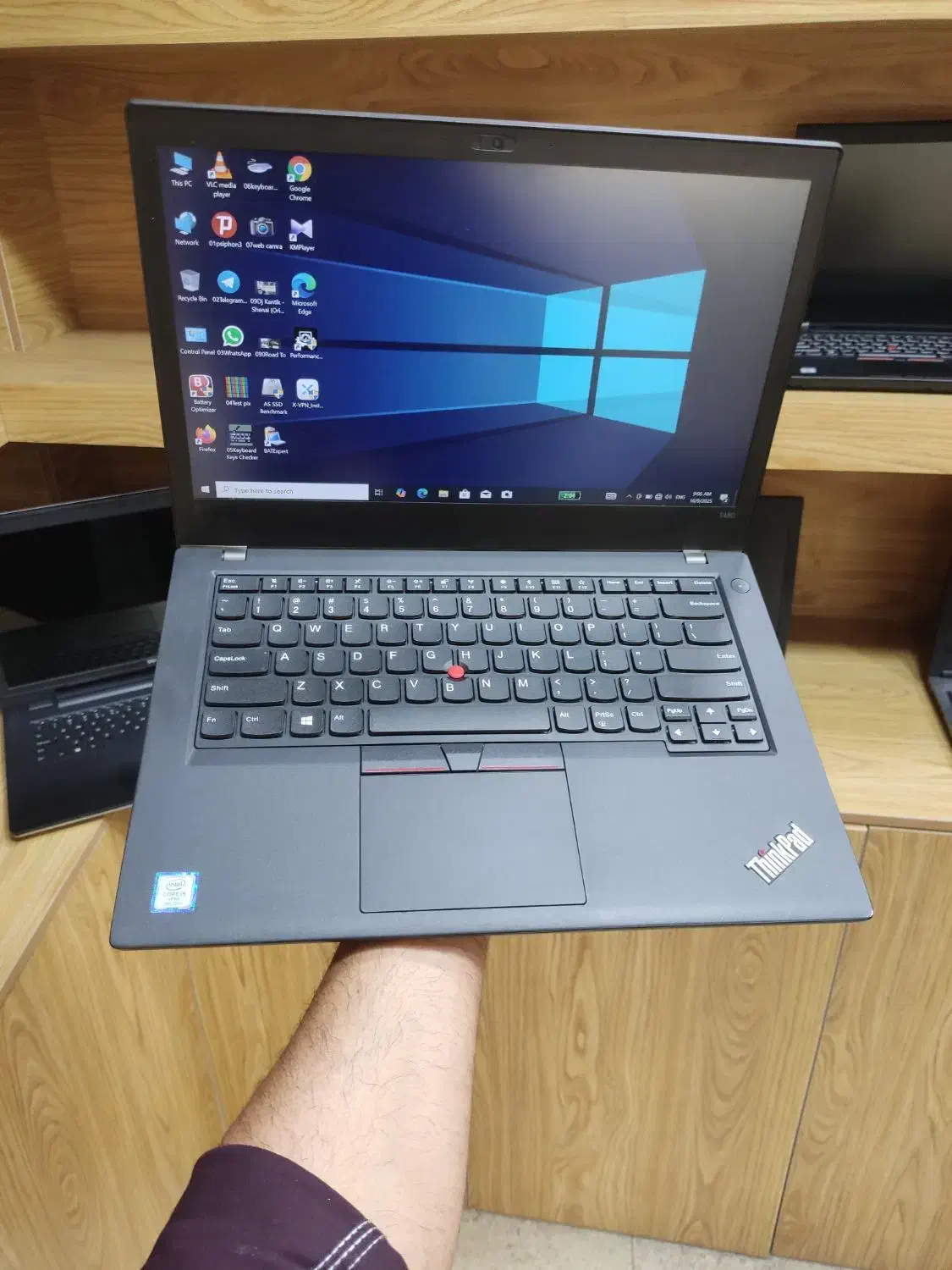 لپ تاپLenovo T480 i5نسل۸ رم۸/هارد256ssd/اسلیم|رایانه همراه|تهران, استخر|دیوار