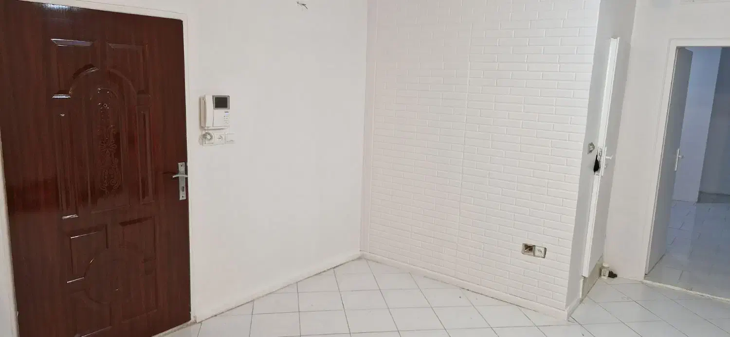 ۷۰ متری حدادعادل باسازی کامل تمیز