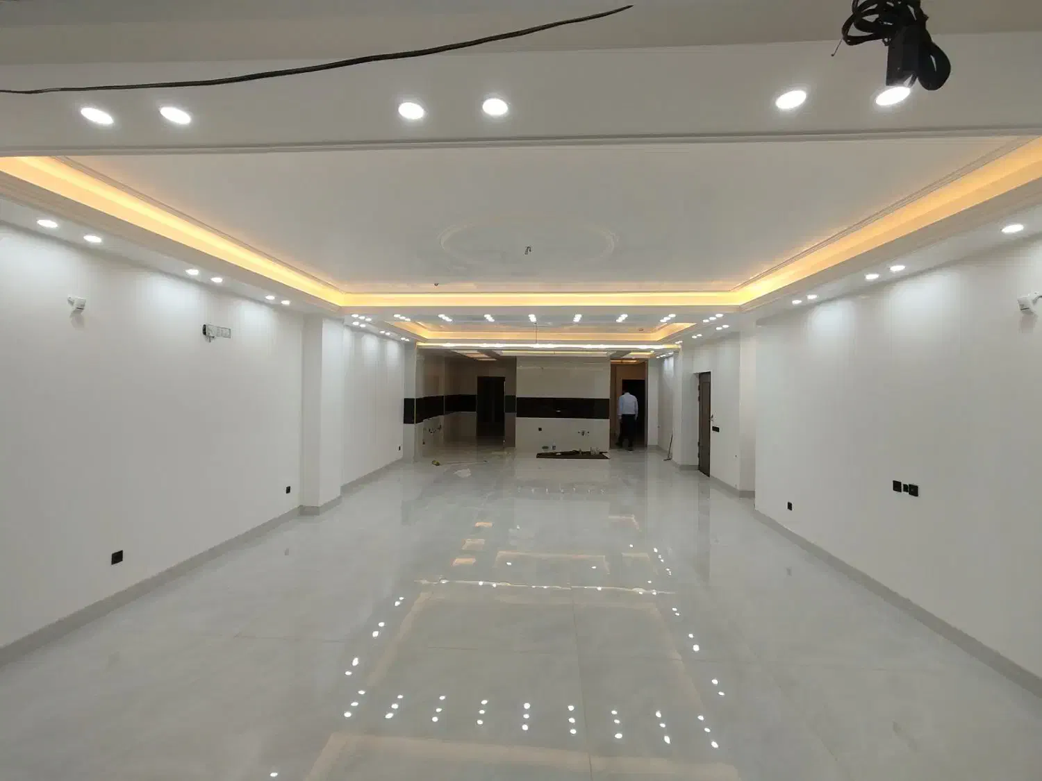 280 متر / 4 خواب / کلید اول / لوکس و مدرن|اجارهٔ آپارتمان|یاسوج, |دیوار