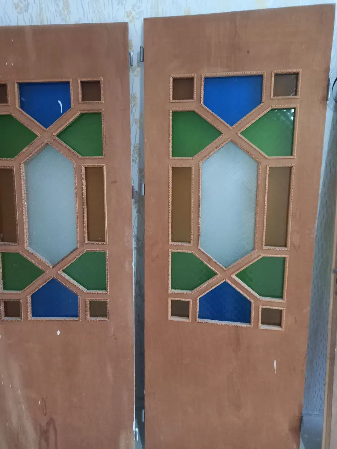 درب چوبی مشجر طرح وکیفیت خوب وبسیارمحکم|مصالح و تجهیزات ساختمان|سراب, |دیوار