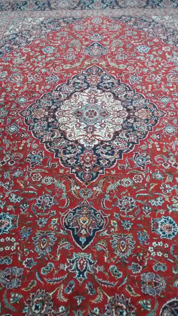 دوتا فرش ۱۲ متری و ۹ متری فروش میرسد|فرش|صحنه, |دیوار