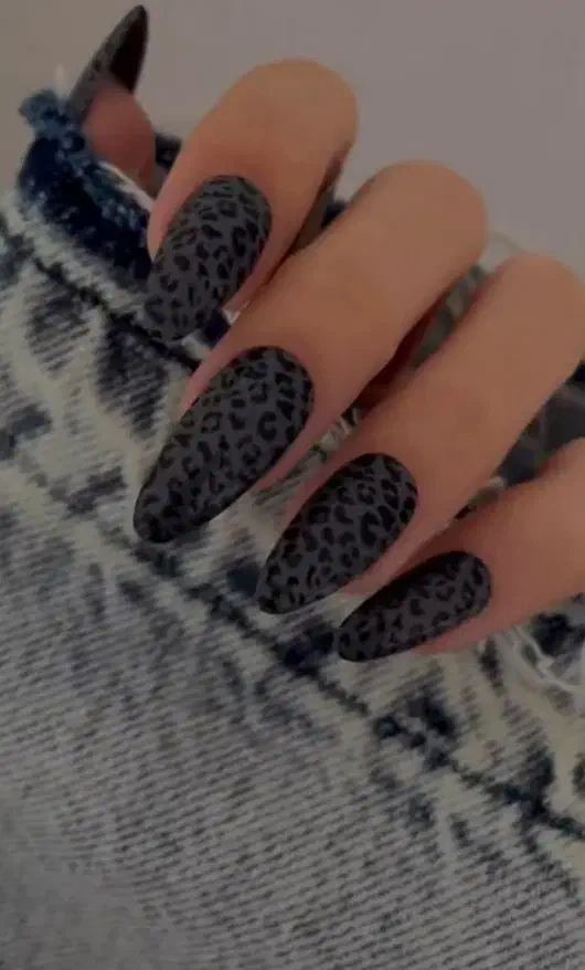 خدمات آموزش و ترمیم و کاشت ناخن|خدمات آرایشگری و زیبایی|شاهینشهر, عطار|دیوار