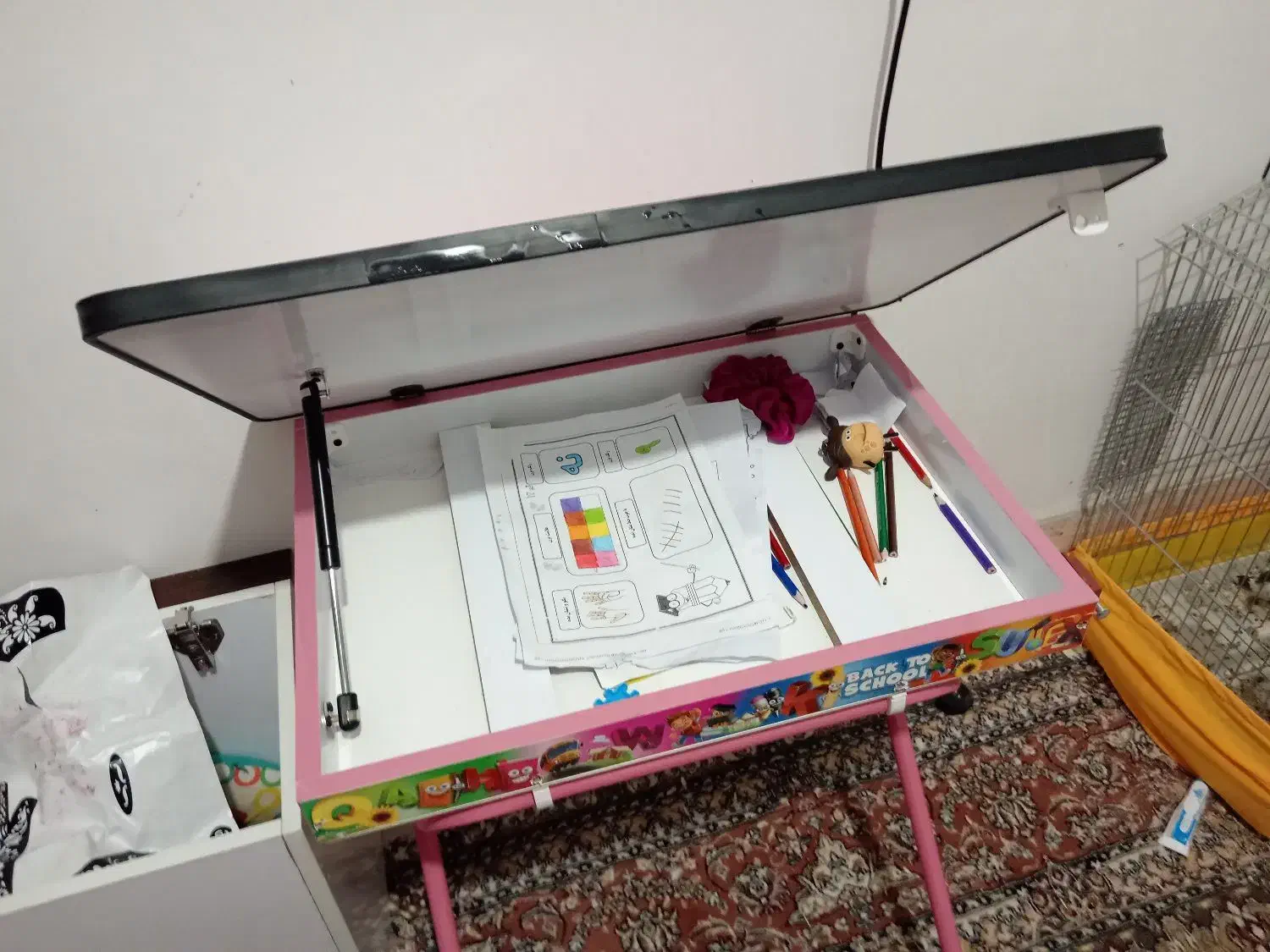 میز تحریر کودک|میز تحریر و کامپیوتر|زاهدان, |دیوار