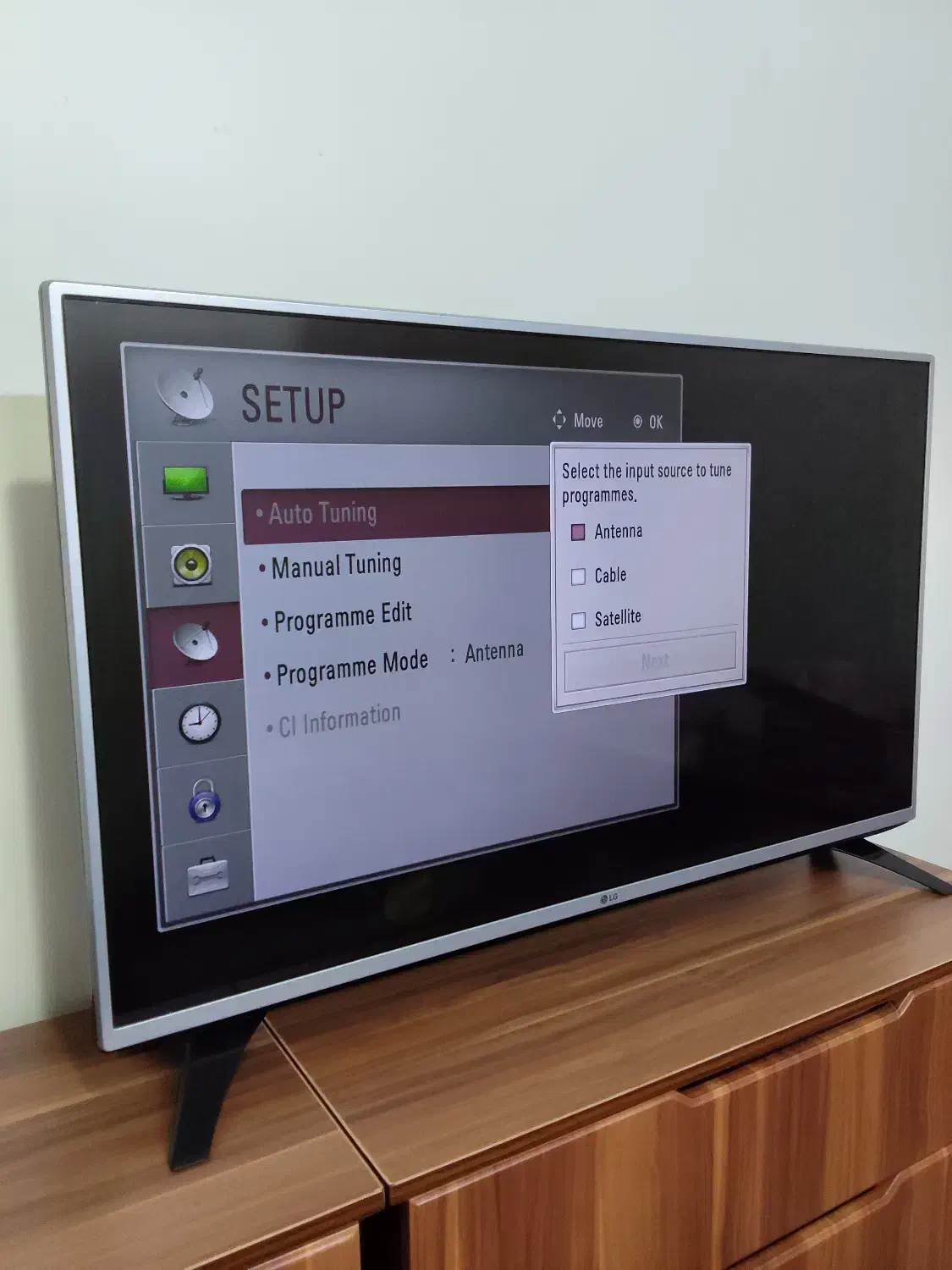 تلویزیون LED ال جی ۴۳ اینچ|تلویزیون و پروژکتور|ری, منصوریه منگل|دیوار