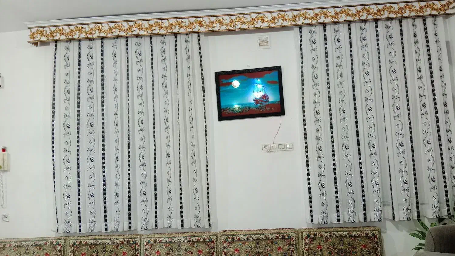 پرده و کتیبه|پرده، رانر، رومیزی|دهگلان, |دیوار