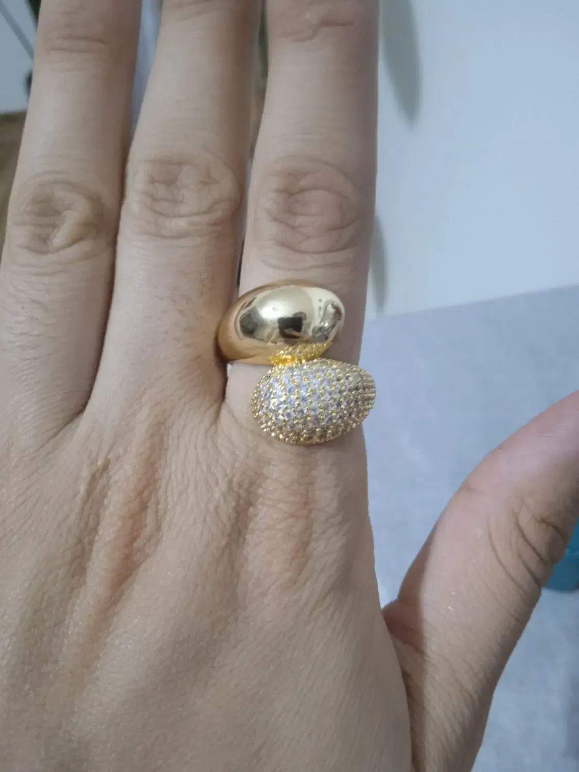 انگشتر طلاروس|بدلیجات|سرعین, |دیوار