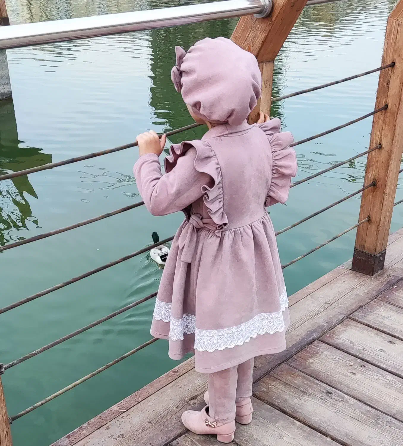 دورس و سیوشرت پاییزه دخترانه|کفش و لباس بچه|مشهد, کارمندان دوم|دیوار