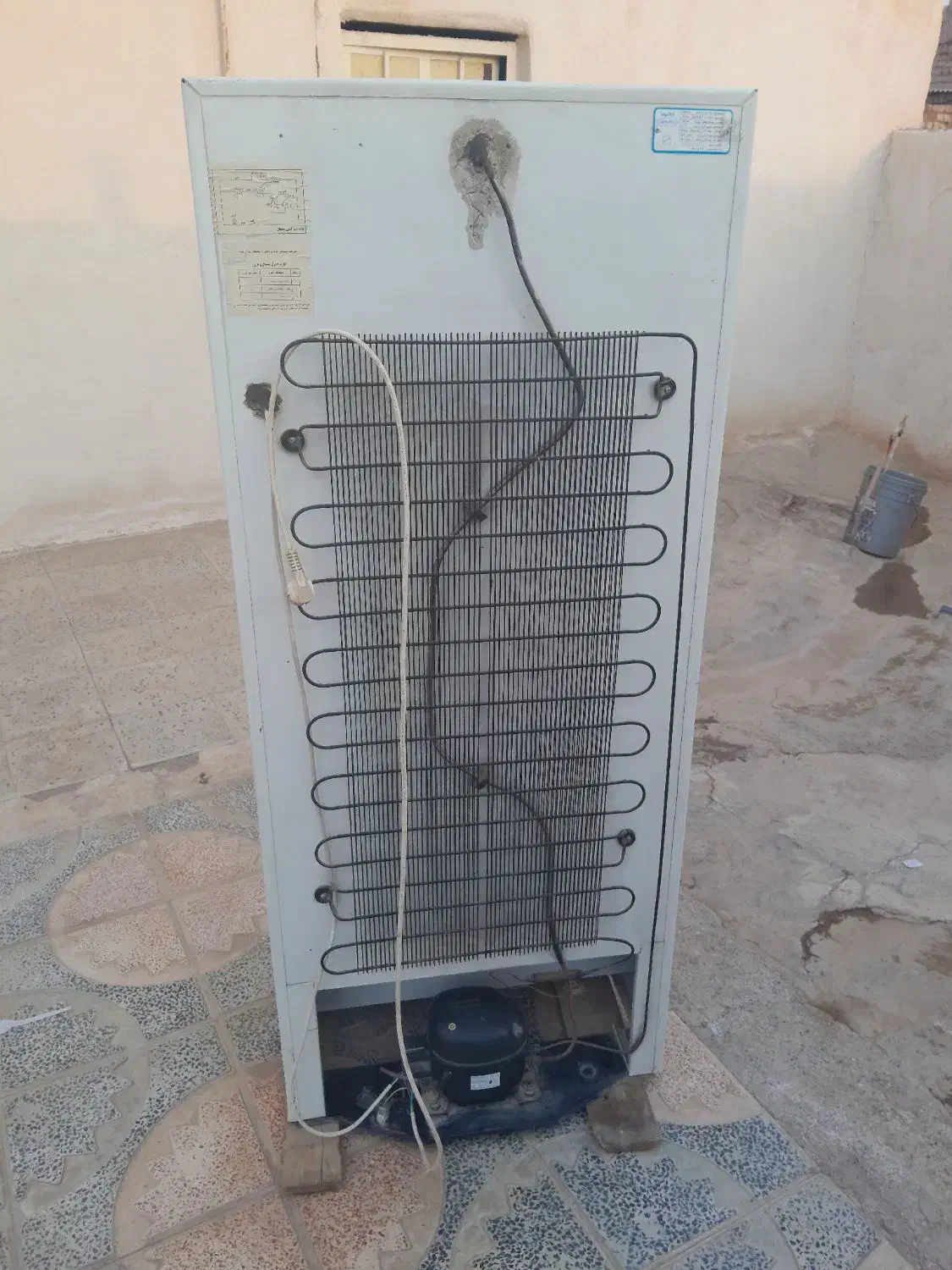 یخچال|یخچال و فریزر|اسفرورین, |دیوار